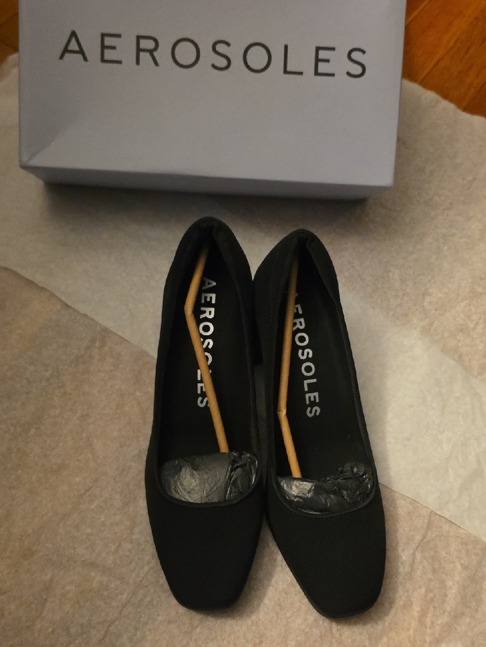 NWB AEROSOLES Women's Casta Black Stretch Square-Toe 3" Heels Size 9W